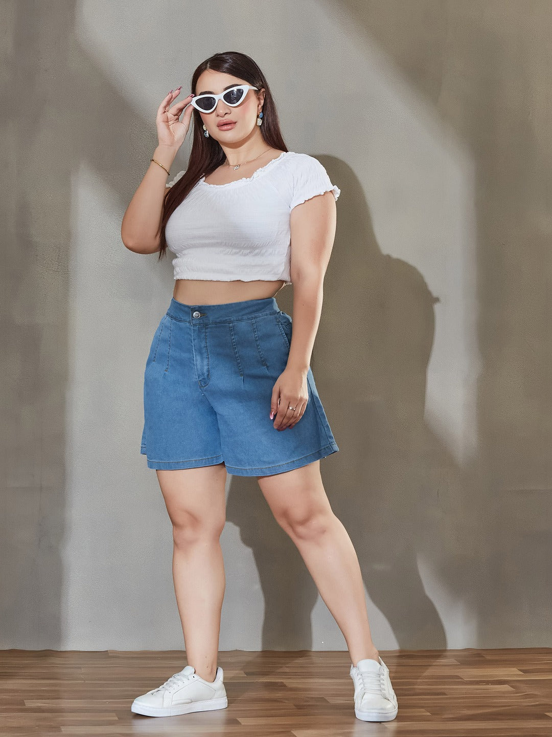 Black Regular High Rise Above Knee Stretchable Denim Shorts for Women