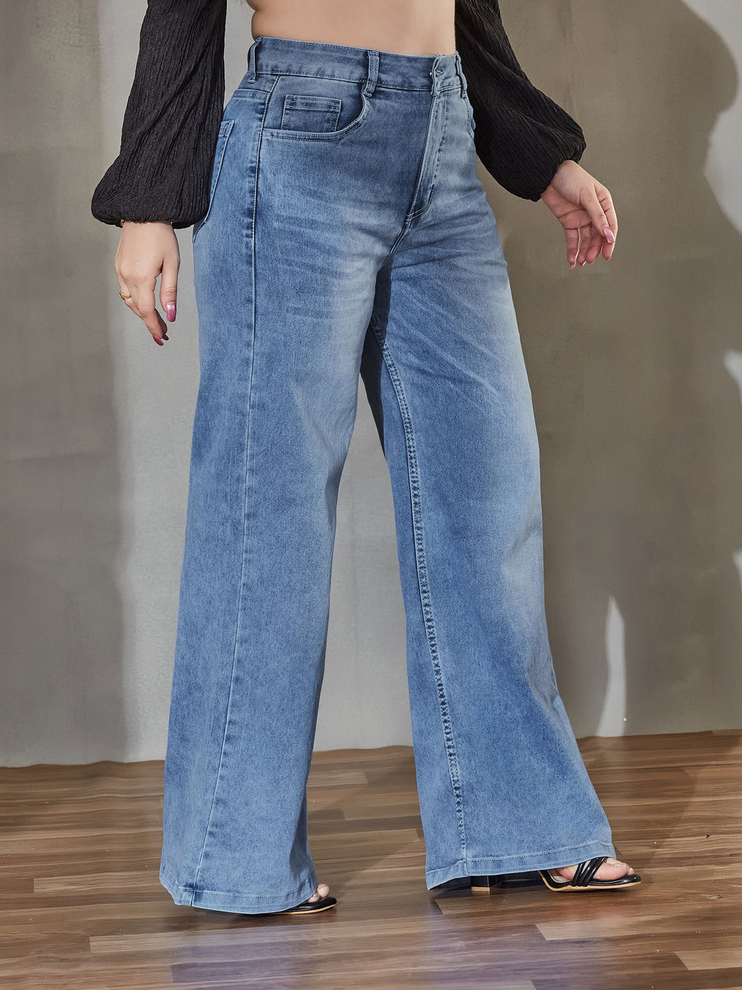 Light Blue Wide-Leg Mid Rise Blast Effect Light Weight Denim Jeans for Women