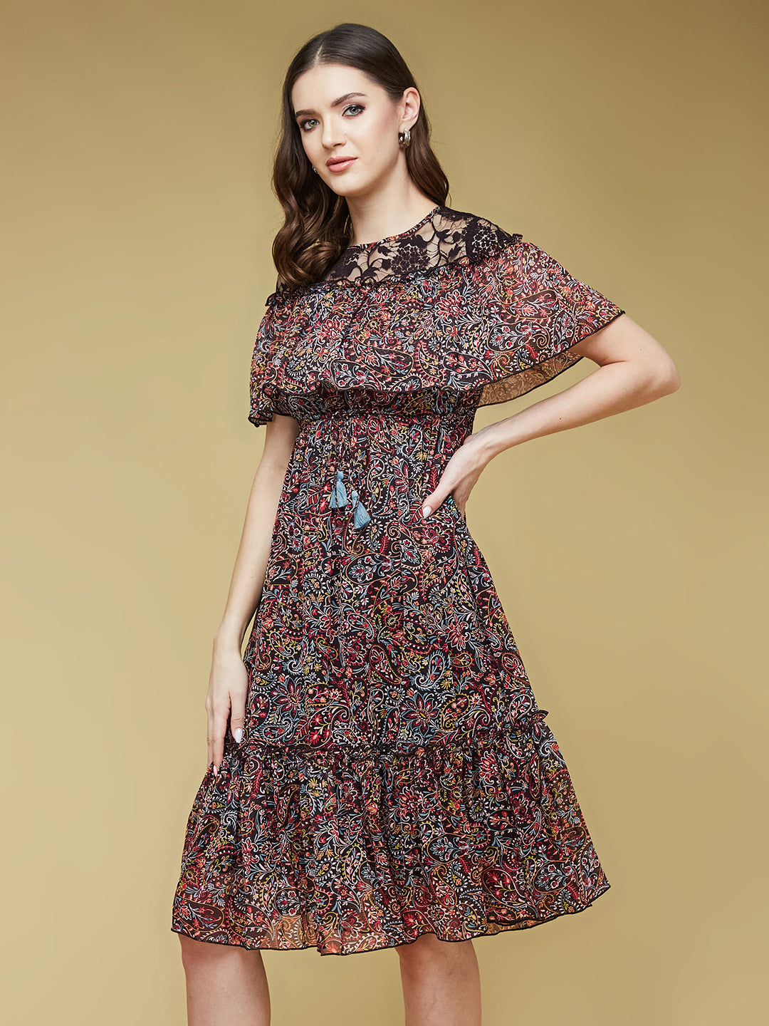 Black Round Neck Sleeveless Polyester Ruffled Knee- Length Dress for Women