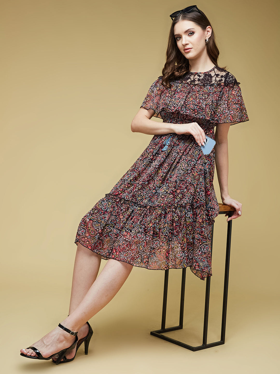 Black Round Neck Sleeveless Polyester Ruffled Knee- Length Dress for Women