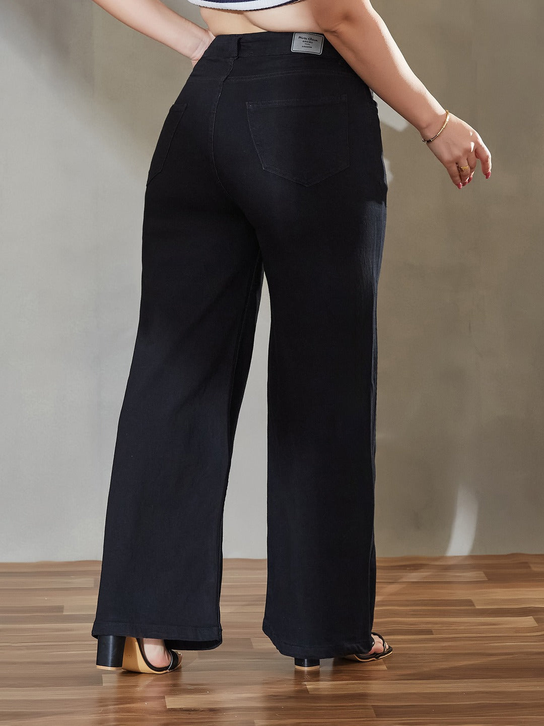 White Bootcut High Rise Regular Stretchable Denim Jeans for Women