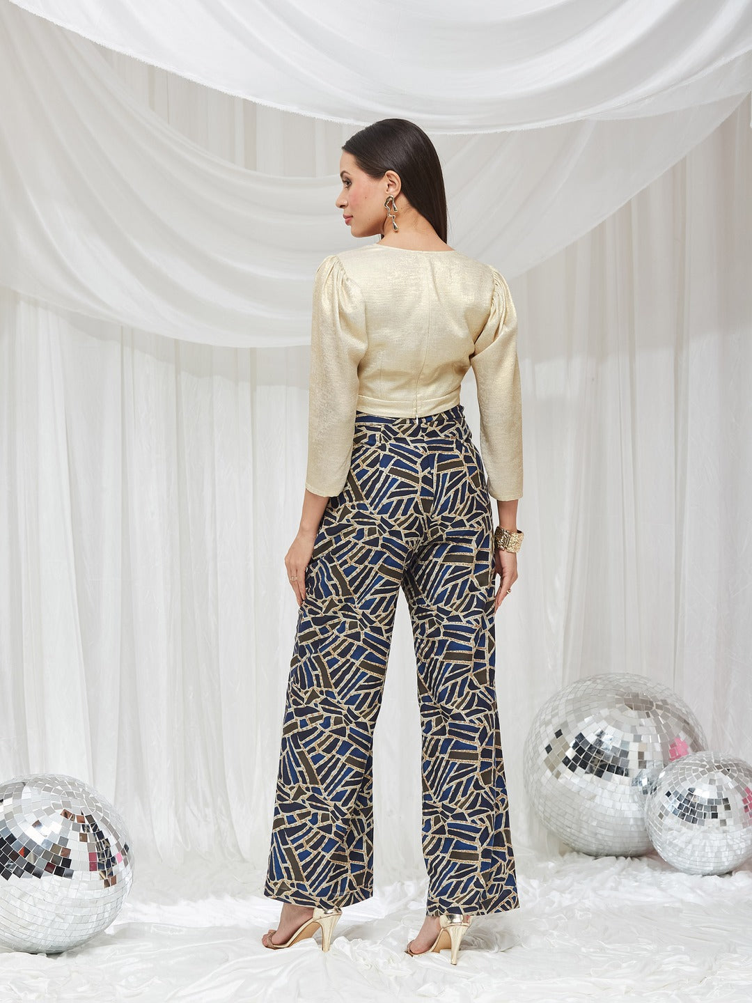Cream V-Neck Full Sleeve Geometric Tie-Up Regular Co Ord Set for Women