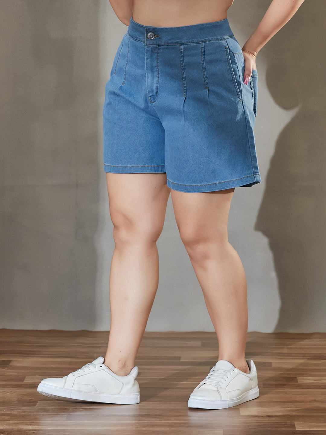 Black Regular High Rise Above Knee Stretchable Denim Shorts for Women
