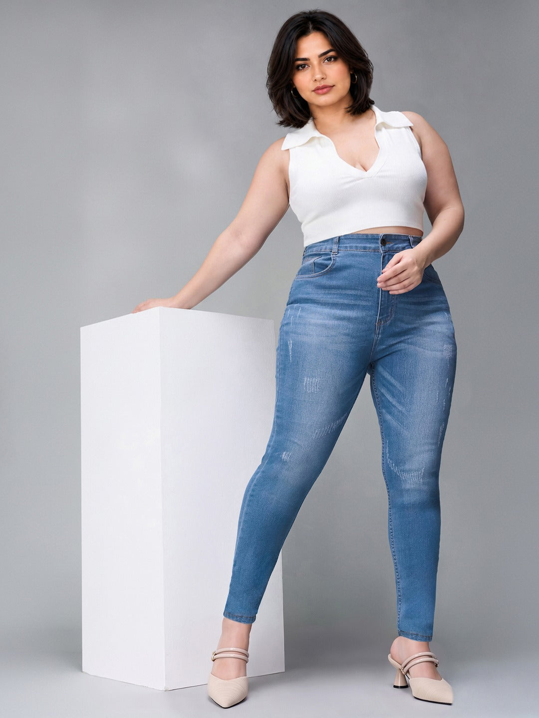 Blue Skinny High Rise Mild Distress Regular Stretchable Denim Jeans for Women
