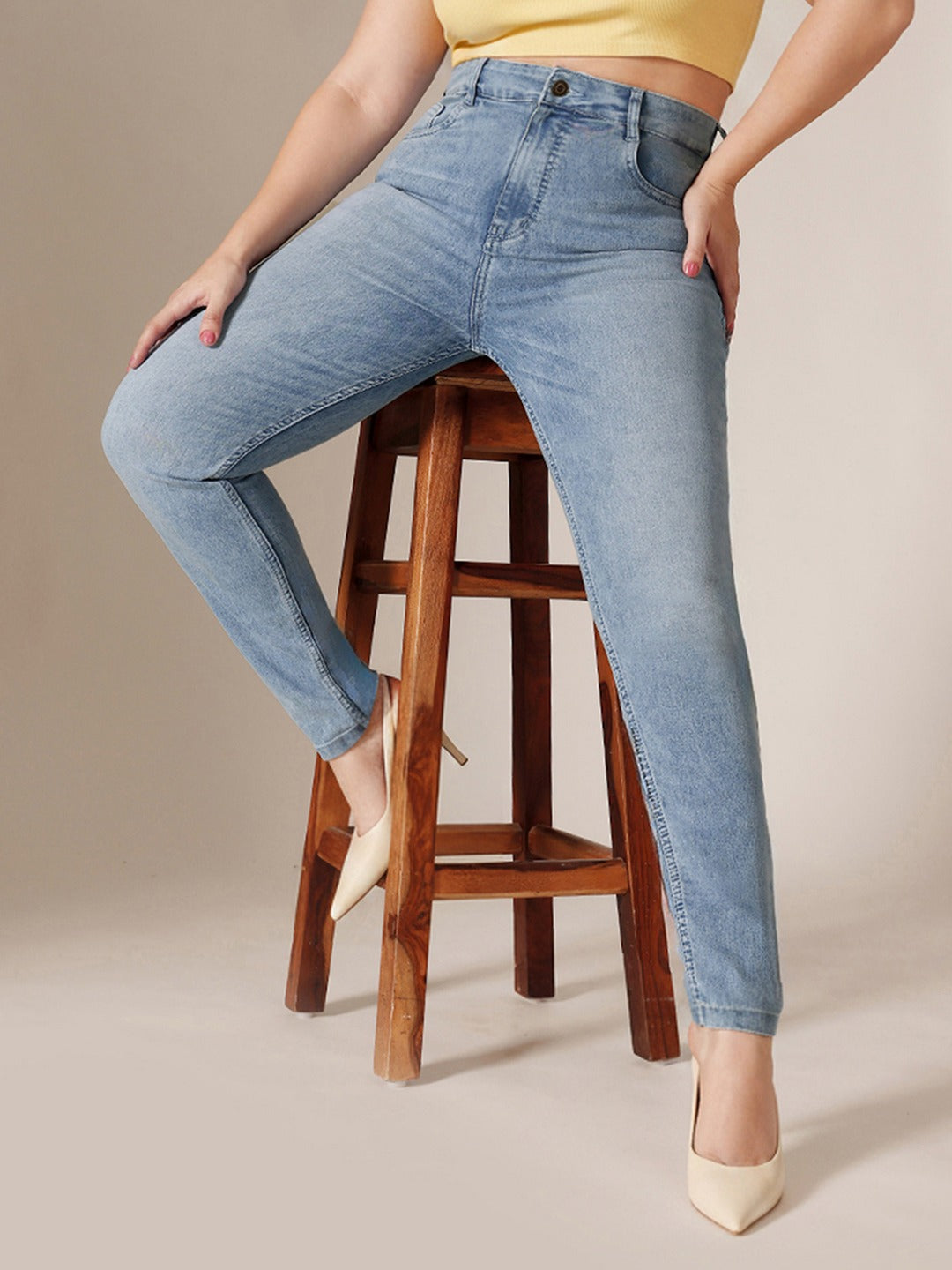 Light Blue Slim Fit High Rise Light Wash Denim Stretchable Jeans for Women