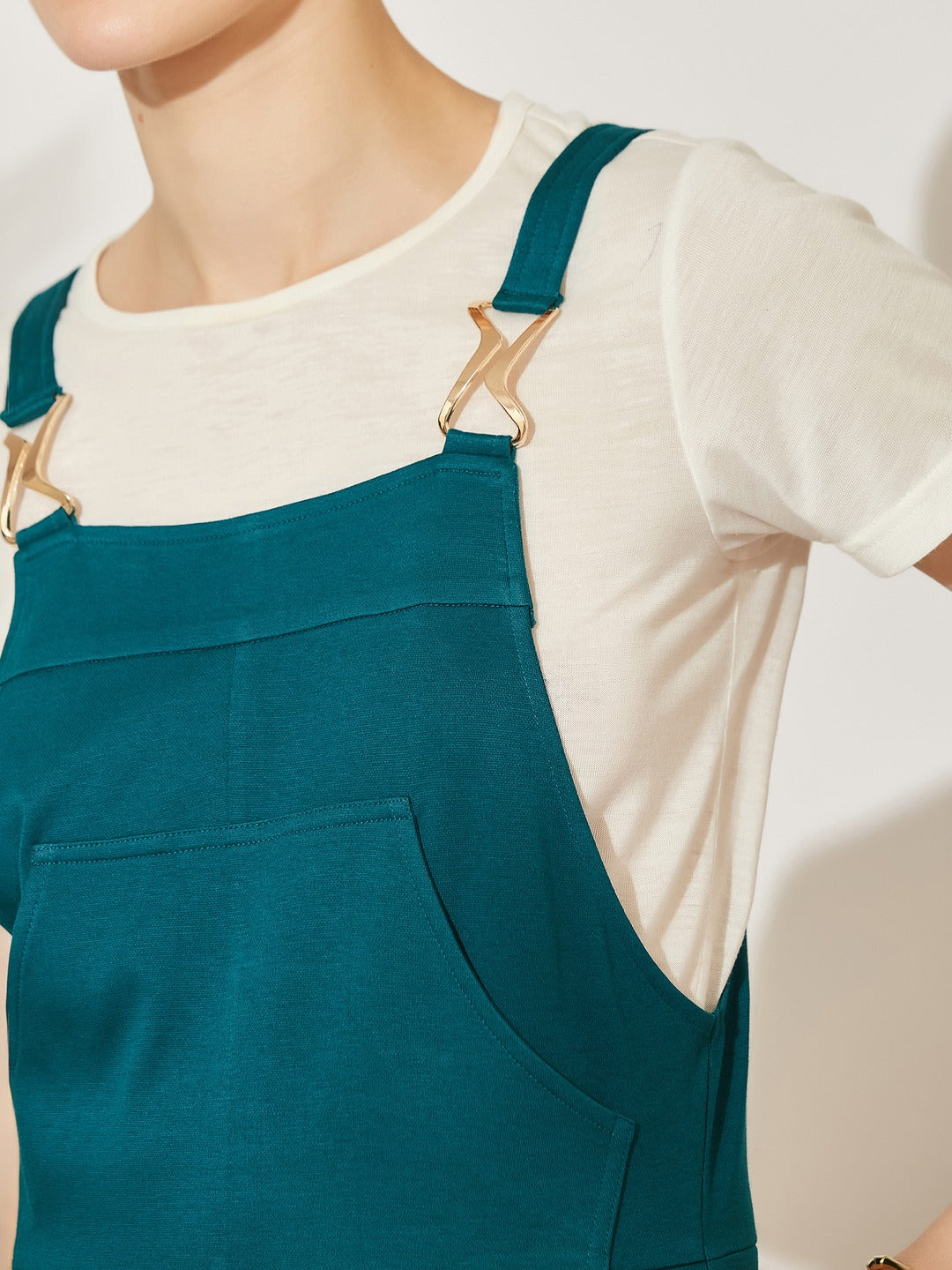Turquoise Round Neck Half Sleeve Solid Pinafore Knee-Long Cotton Dress Co-Ord Set for Women