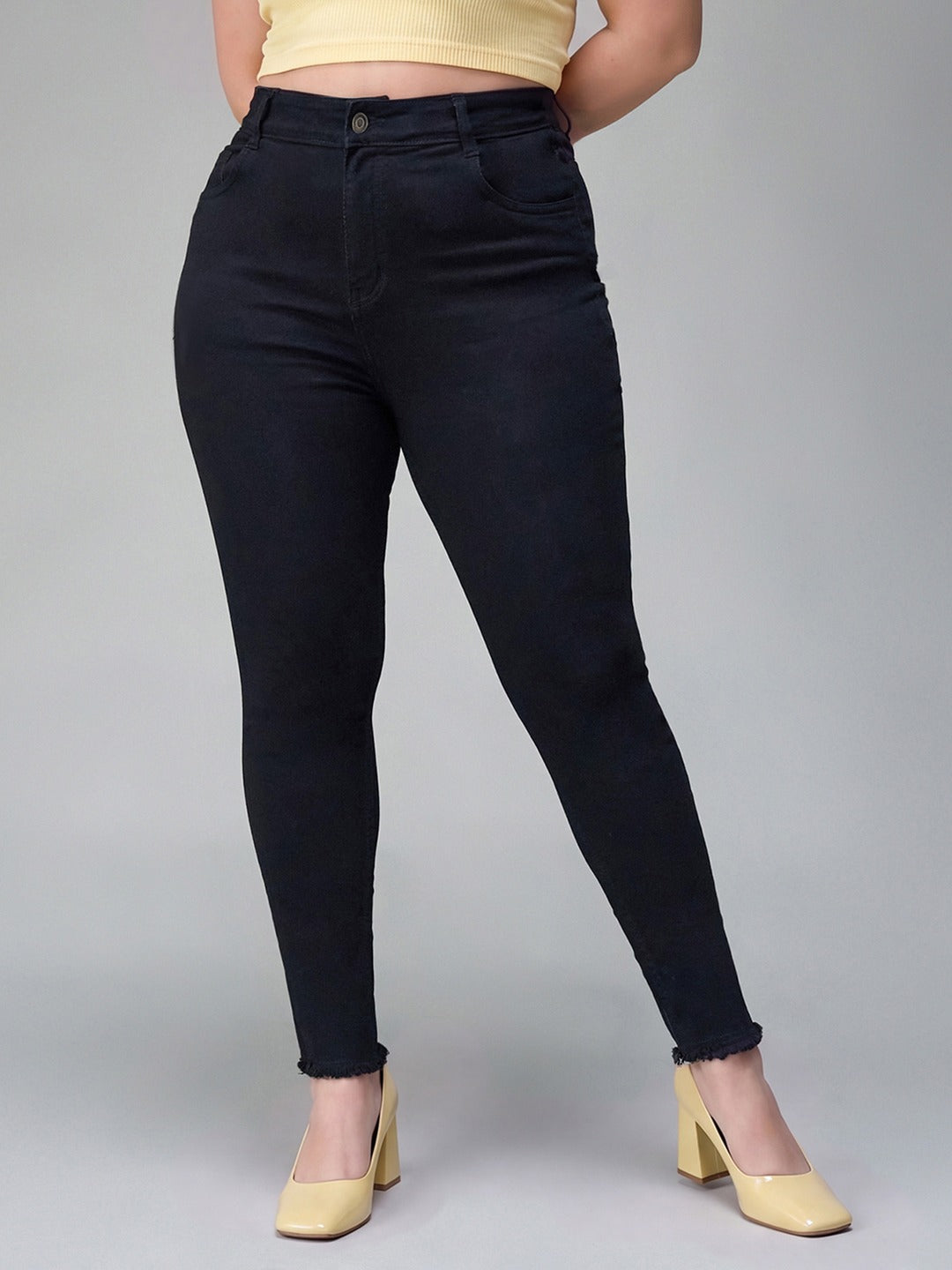 Black Skinny Fringed Detailing High Rise Solid Cropped Stretchable Denim Jeans for Women