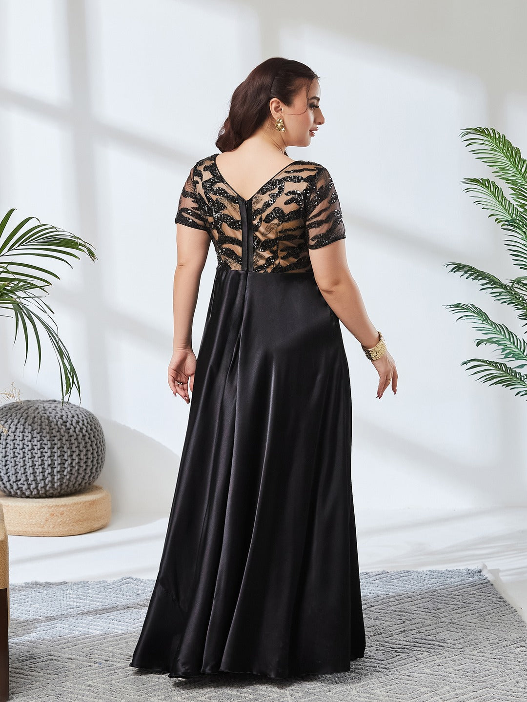 Black Boat-Neck Short-Sleeve Abstract Fit & Flare Satin Maxi Dress for Women