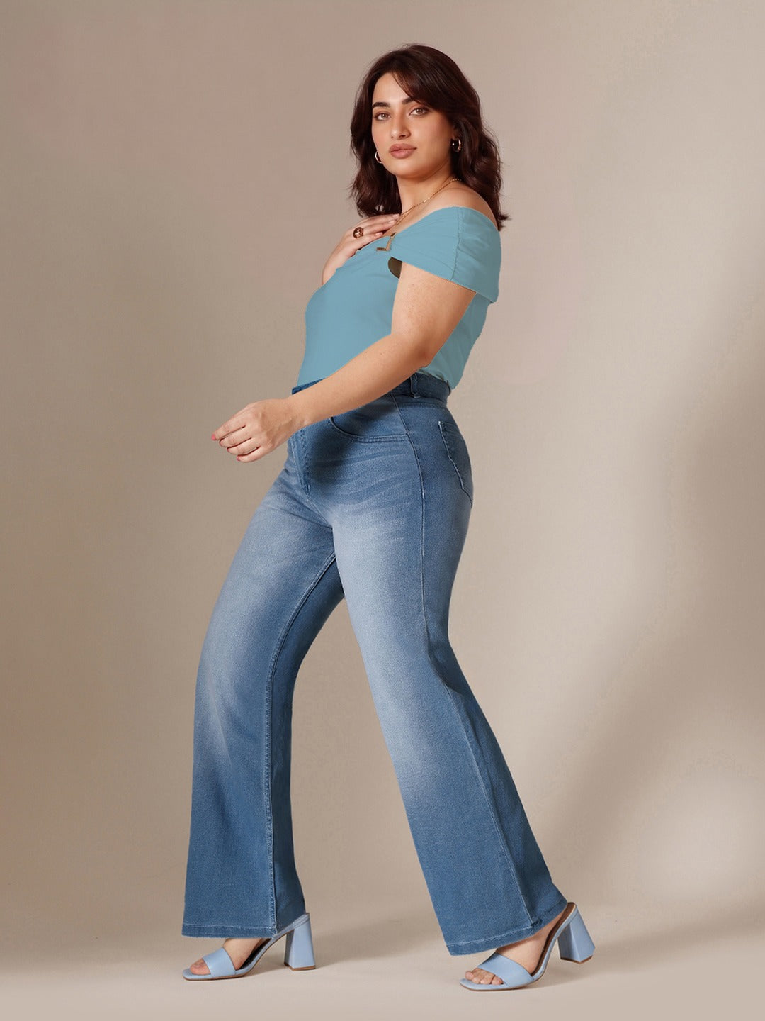 Navy Blue Wide-Leg High-Rise Stretchable Denim Jeans for Women