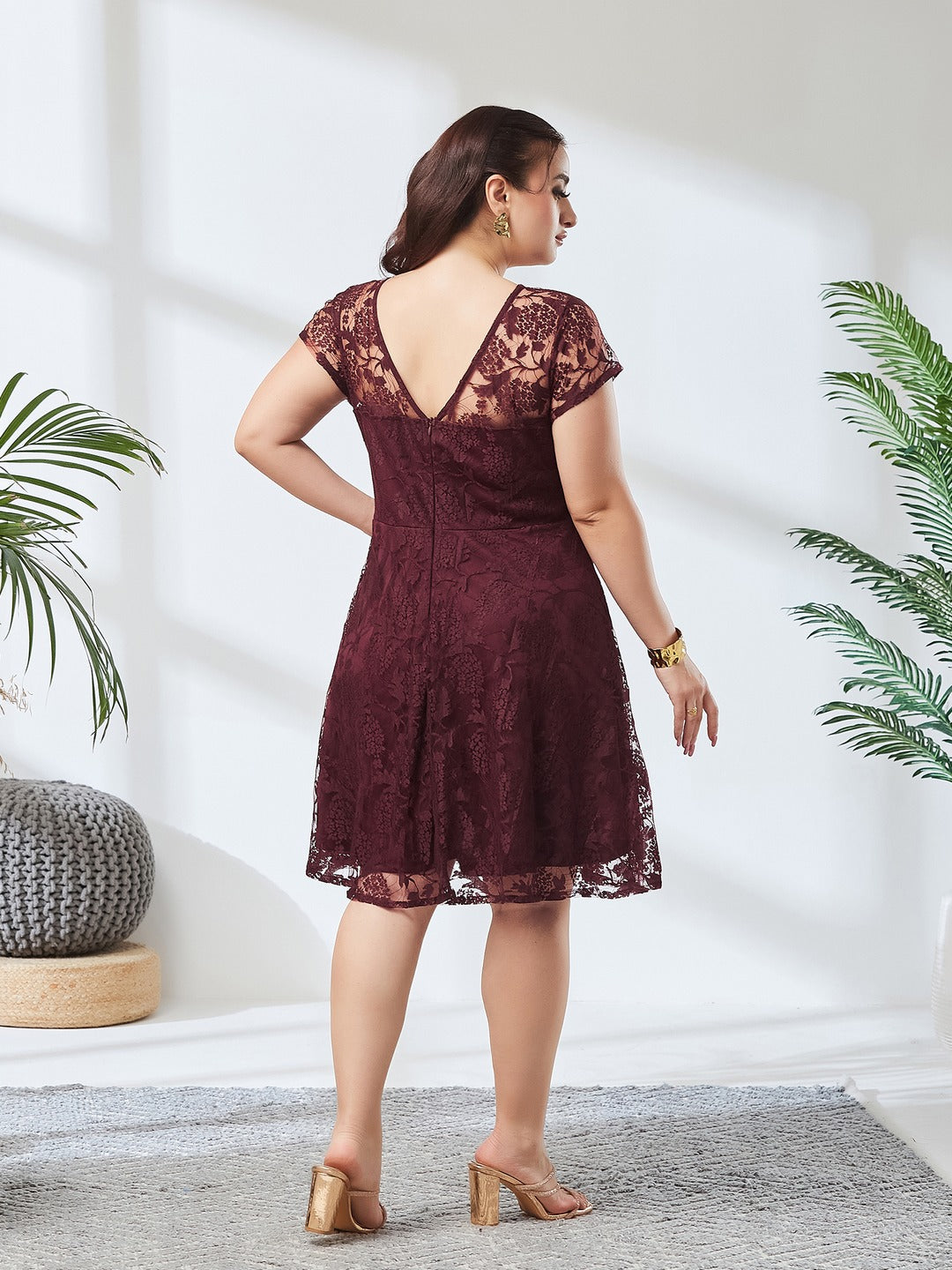 Wine Round Neck Cap Sleeves Lace Knee-Long Skater Dress for Women