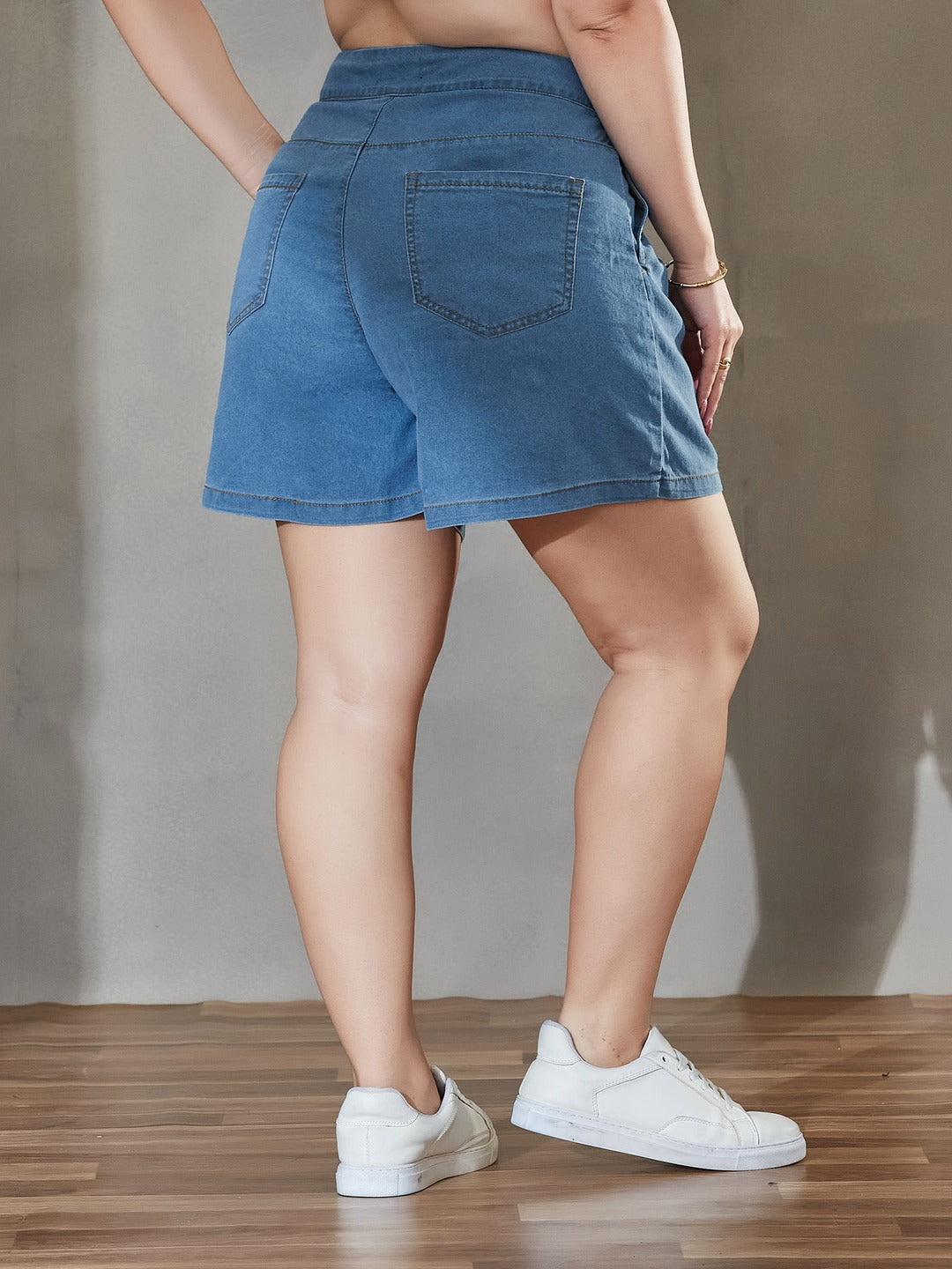 Black Regular High Rise Above Knee Stretchable Denim Shorts for Women