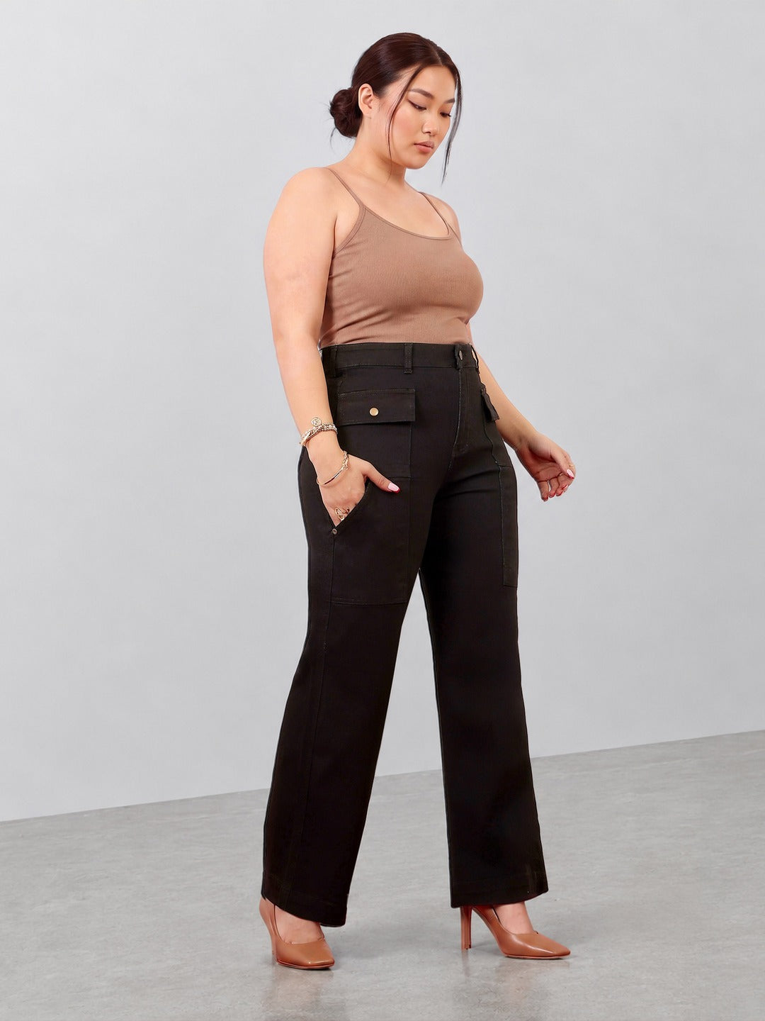 Black flared High rise Regular Stretchable Denim Jeans for Women