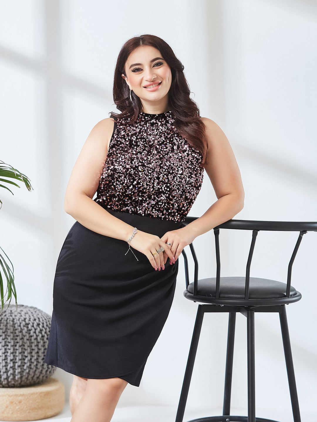 Black Halter Neck Sleeveless Embellished Pleated Above-Knee Dress for Women