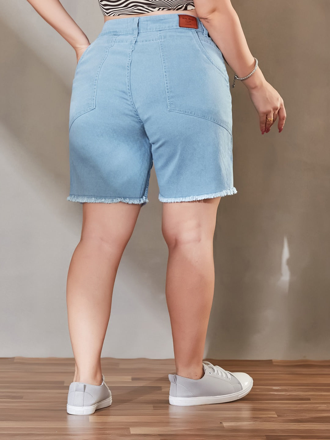 Light Blue Wide-Leg High-Rise Stretchable Denim Jeans for Women