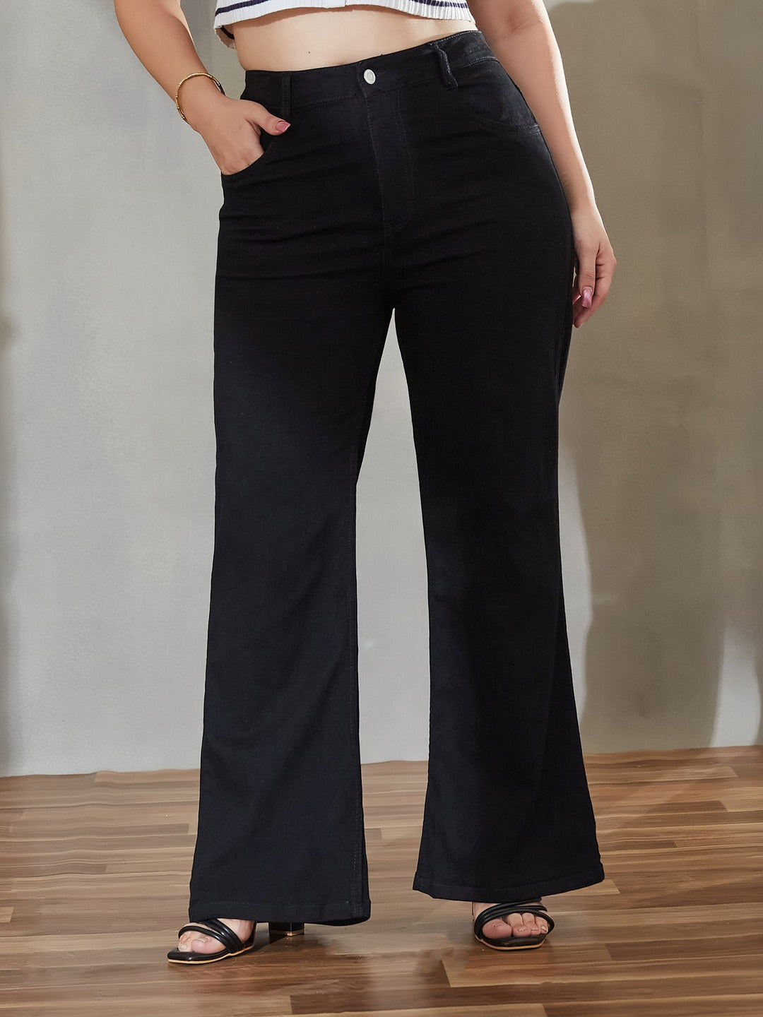 Black Bootcut High rise Regular Stretchable Denim Jeans for Women