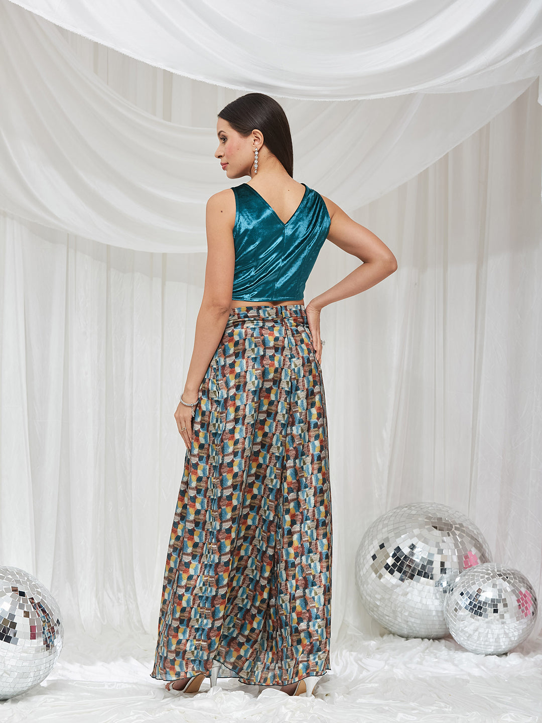 Teal Boat Neck Sleeveless Abstract Pleated Polyester Co-Ord Set for Women