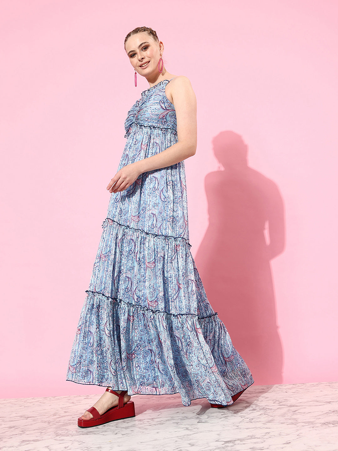 Women's Multicolored-Base-Sky Blue Sweetheart Neckline Adjustable Shoulder Strap Paisley Patterned Tiered Maxi Georgette Dress