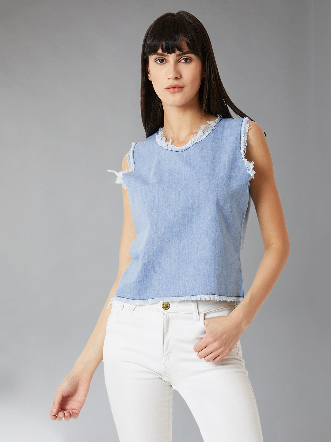 Women's Light Blue Round Neck Sleeveless Denim Solid Ice Wash Raw Edge Detailing Denim Crop Top