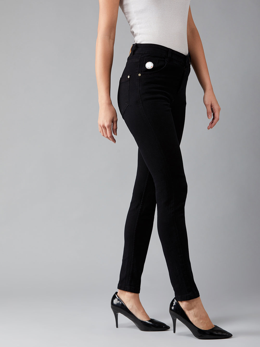 Women's Black Slim Fit Embellished High Rise Stretchable Denim Jeans