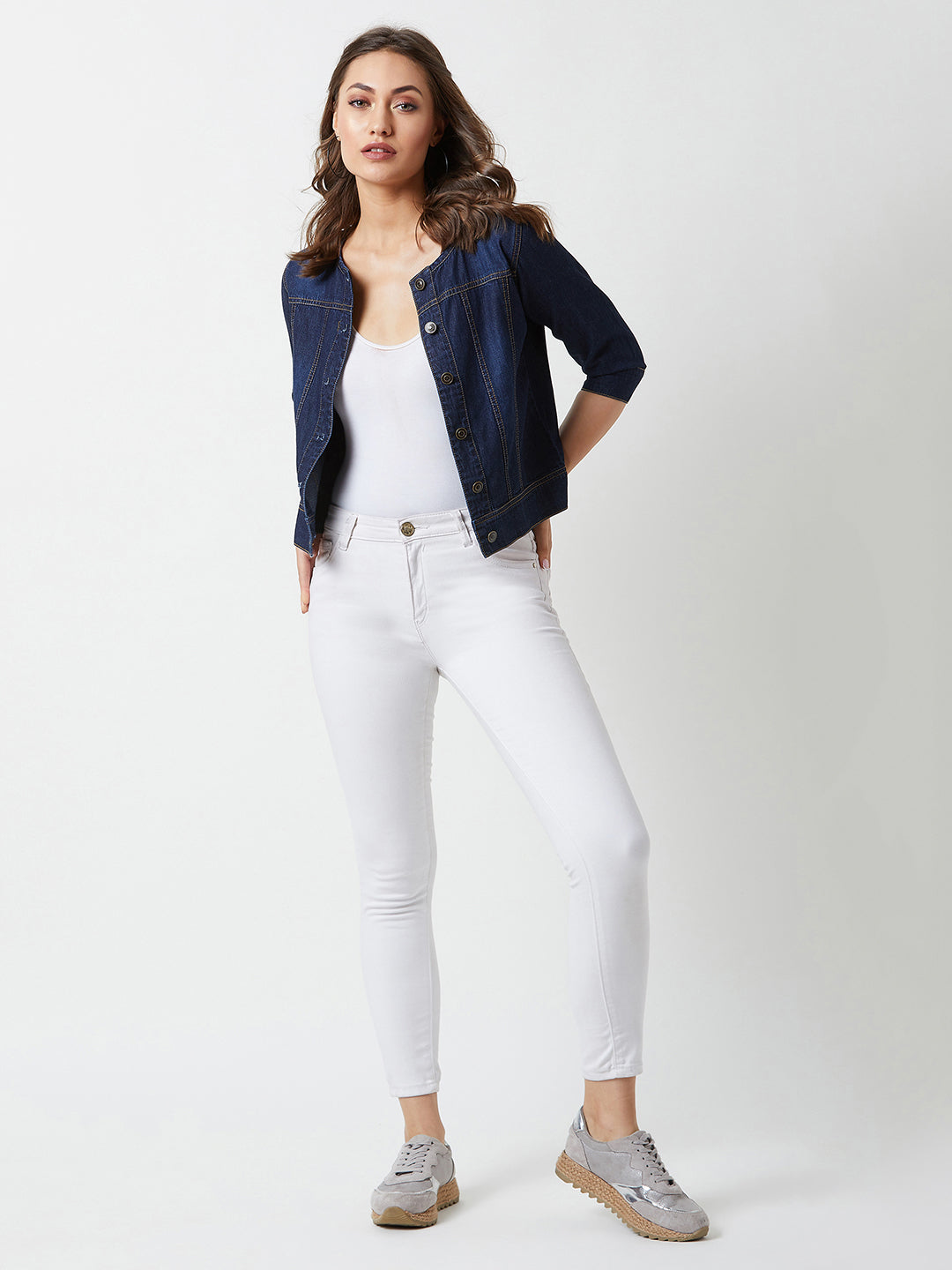 Women's Navy Round Neck 3/4 Sleeves Denim Solid Cropped Jacket