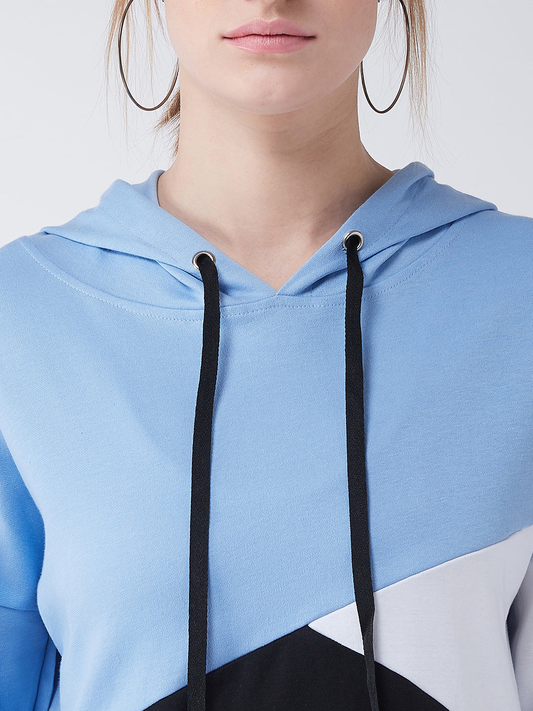 Women's Multicolor-Base Blue Hooded Full Sleeves Color-block Regular Length Sweatshirt