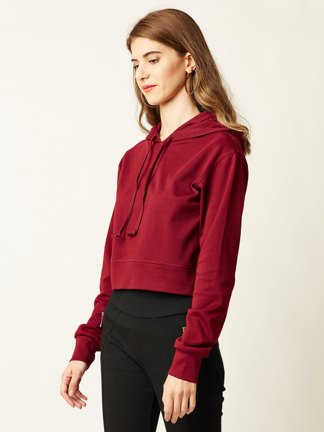 Women's Maroon Solid Round Neck Full Sleeve Hooded Boxy Crop Sweatshirt