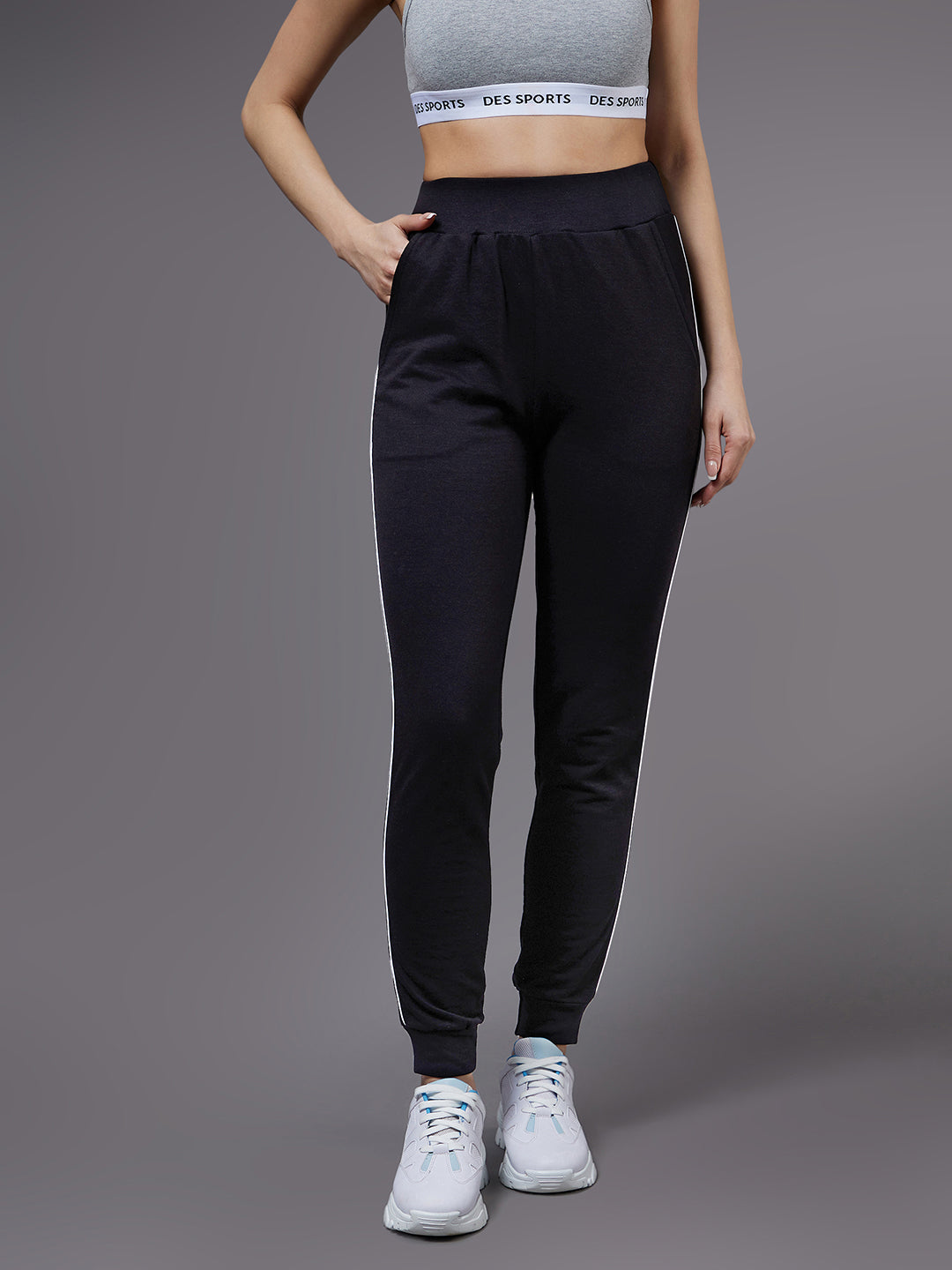 Women's Black Solid Regular Joggers