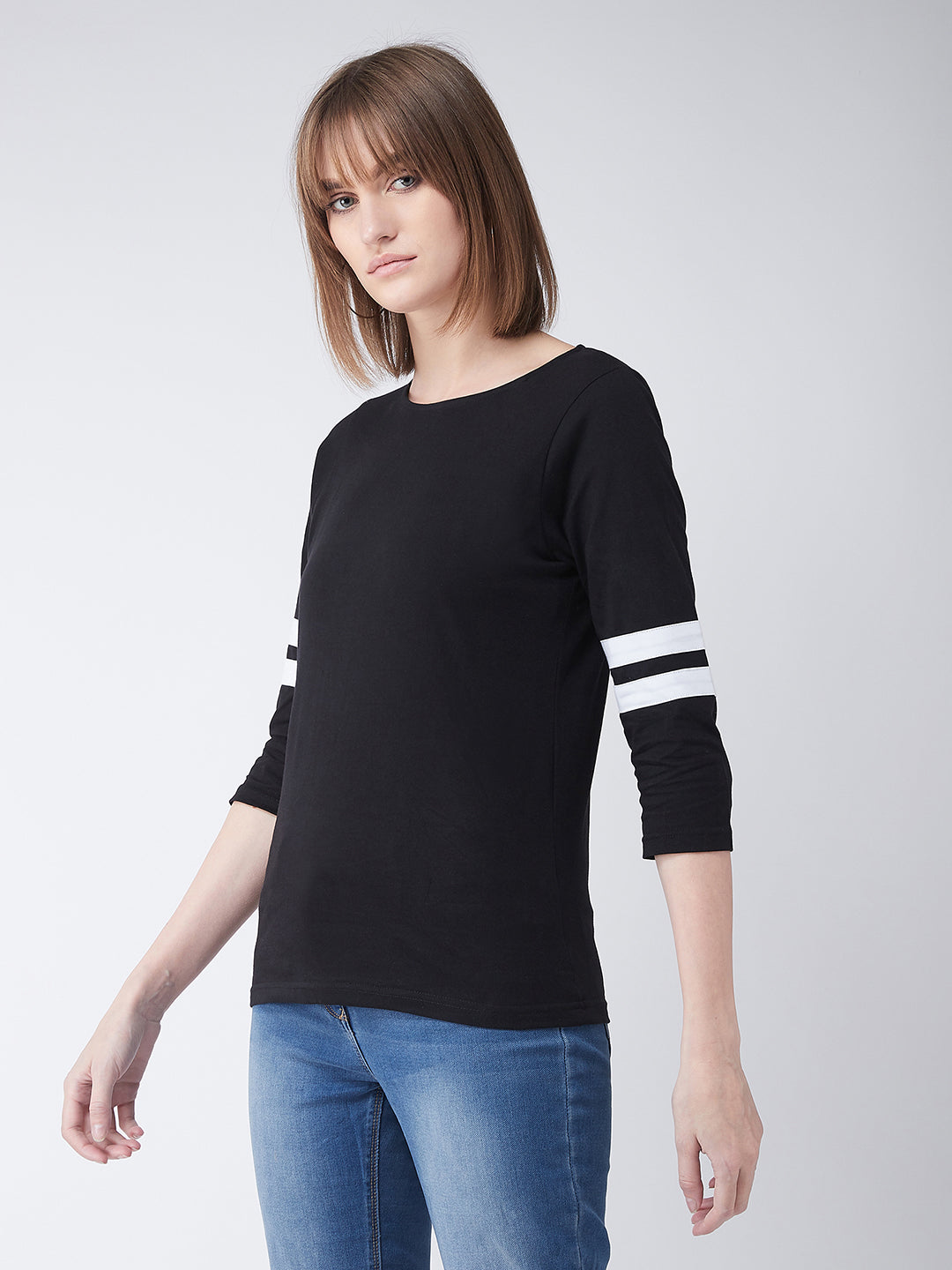 Women's Black Round Neck 3/4 Sleeves Solid Basic Top