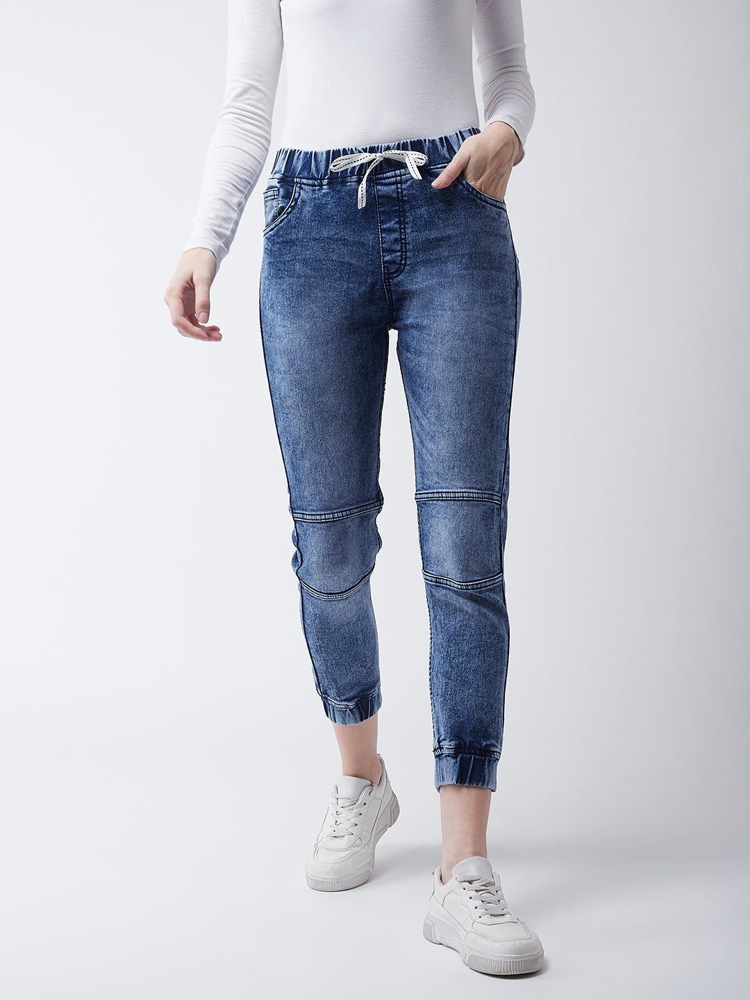 Women's Blue Relaxed Fit Mid Rise Regular Length Denim Stretchable Jogger Pants